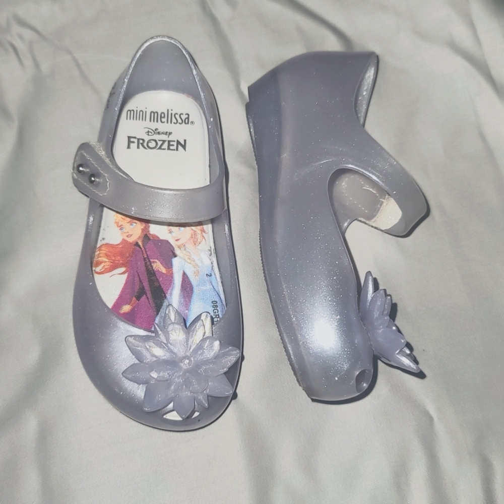 COPY - Mini Melissa Frozen